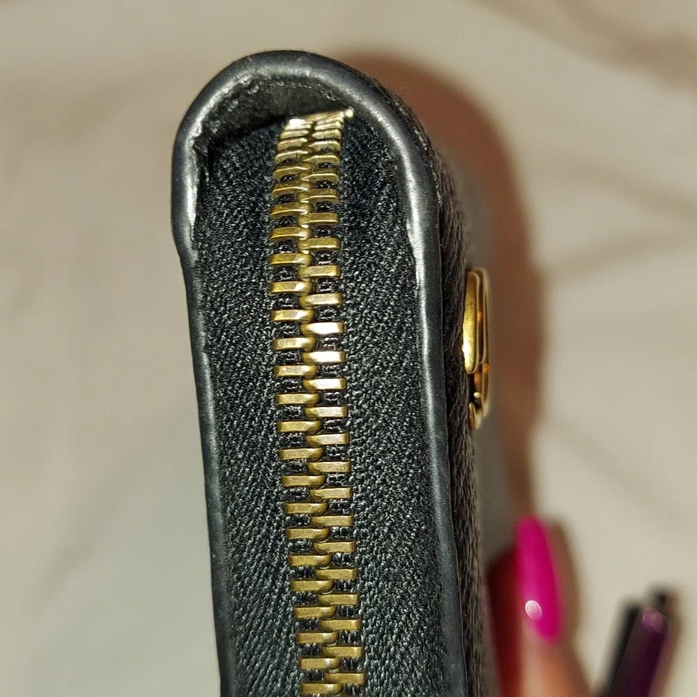 Gucci Marmont GG Zip Around Long Leather Zippy Wallet Black Gold - Picture 7 of 10